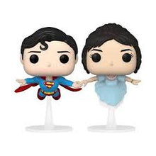 Funko: Superman & Lois Flying (2 Pack) Zavvi Exclusive