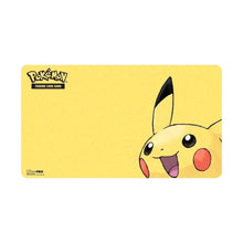 Pokémon Trading Card Game Playmat Pikachu (Ultra Pro)